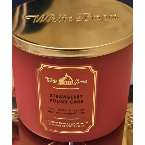 Bath and Body Works Strawberry Pound Cake 3 Wick Scented Candle. - Picture 1 of 4